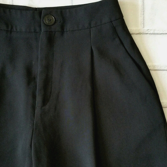 Elise Luxurious Loose Flowy Black Crop Slacks/Pants- Pleated Front- Size XS - Picture 5 of 10